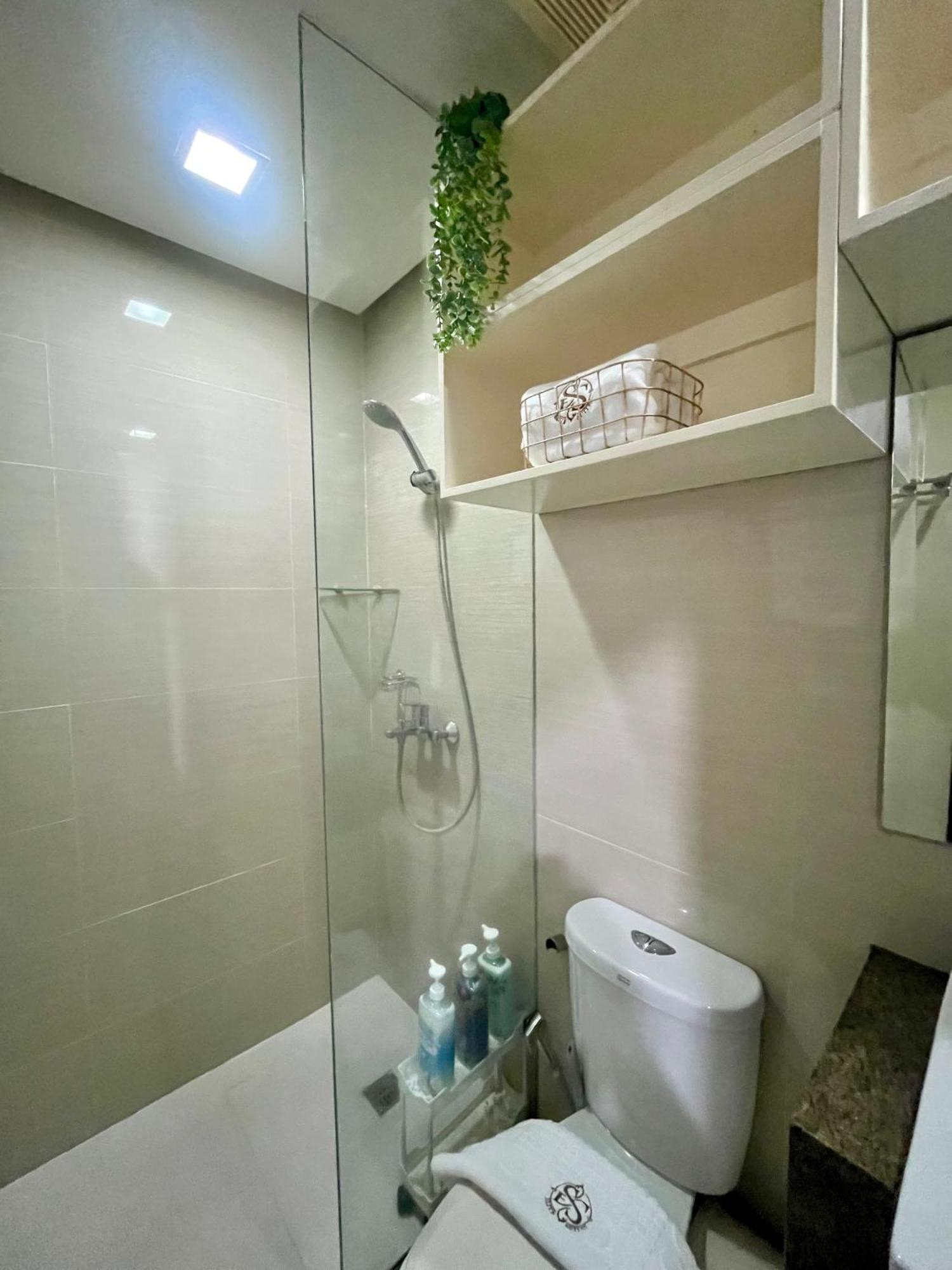 Greenbelt Hamilton Tower 1 Μακάτι Εξωτερικό φωτογραφία
