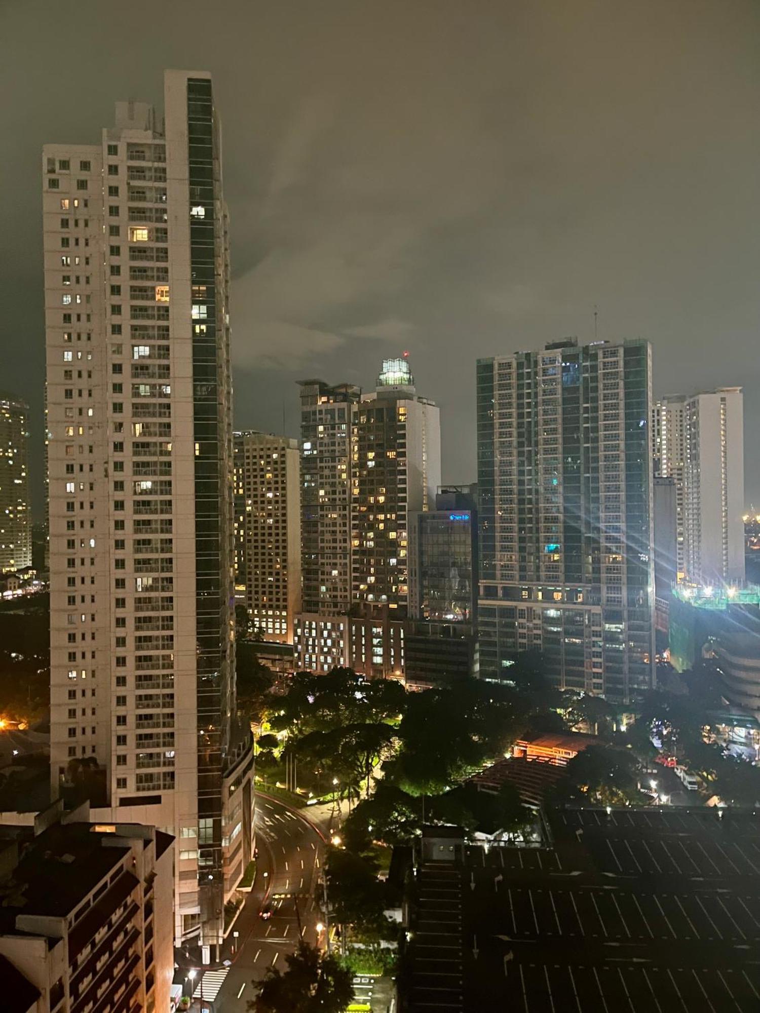 Greenbelt Hamilton Tower 1 Μακάτι Εξωτερικό φωτογραφία