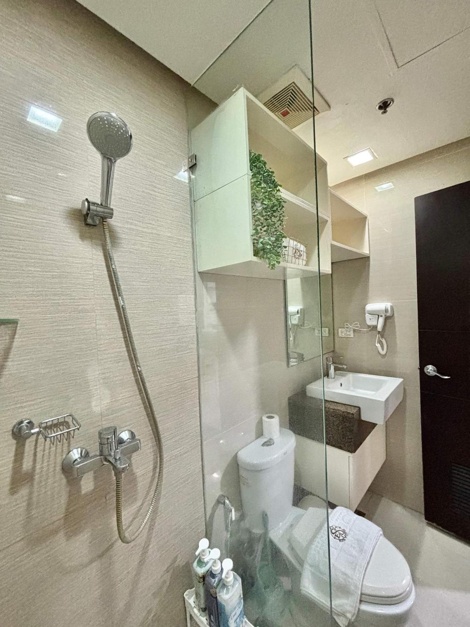 Greenbelt Hamilton Tower 1 Μακάτι Εξωτερικό φωτογραφία